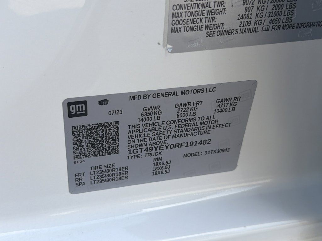 Used 2024 GMC Sierra 3500 Denali Ultimate AWD/4WD image 32