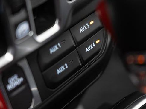 Used 2024 Jeep Wrangler Unlimited Sport image 13