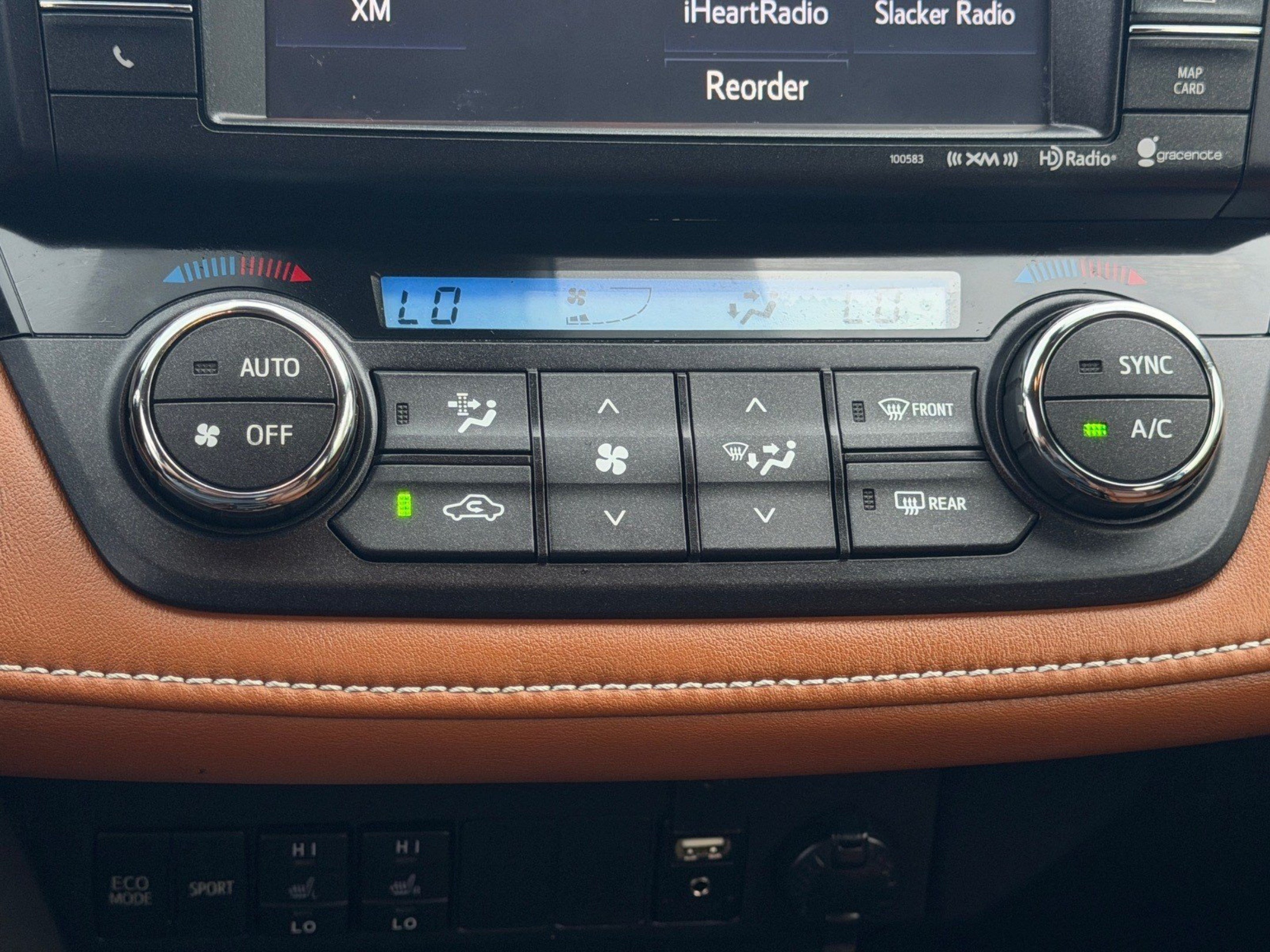 Used 2016 Toyota RAV4 Limited FWD image 33