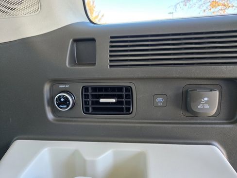 Used 2025 Hyundai Santa Fe Calligraphy image 31