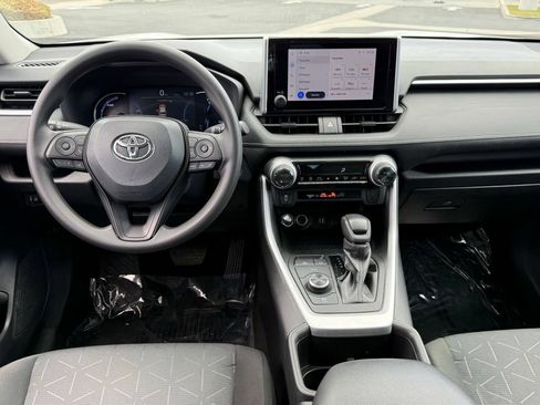 Certified 2024 Toyota RAV4 XLE AWD/4WD image 30