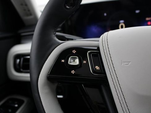 New 2026 Lincoln Aviator Premiere image 34