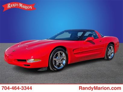 Used 1998 Chevrolet Corvette Coupe w/ Roof Pkg