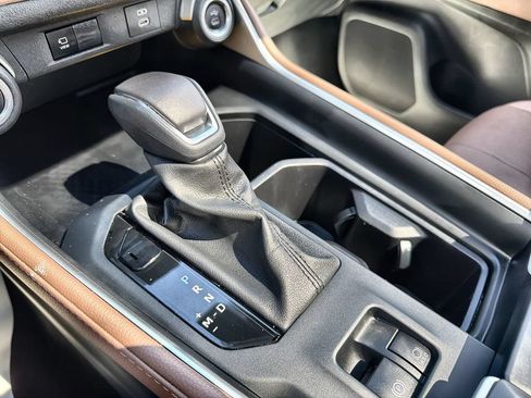 Used 2024 Toyota Grand Highlander AWD image 23