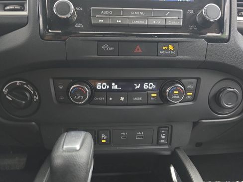Used 2024 Nissan Frontier SV w/ Hardbody Edition AWD/4WD image 21
