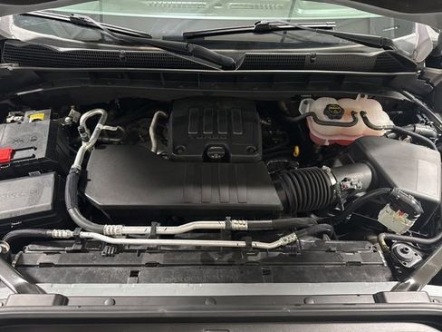 Used 2024 GMC Sierra 1500 Elevation image 10