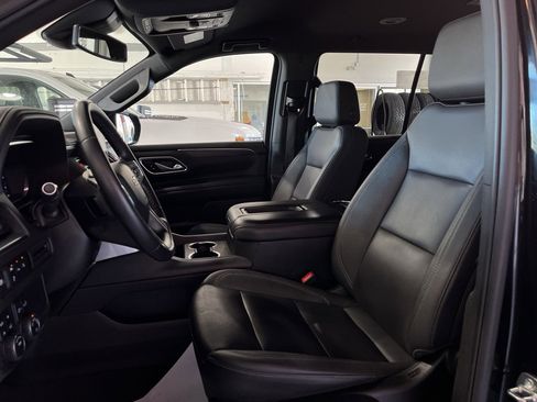 Used 2024 Chevrolet Tahoe LT image 13