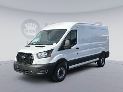 New 2025 Ford Transit 250 148 Medium Roof w/ Load Area Protection Package