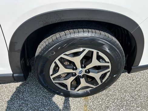 Used 2022 Subaru Forester Premium w/ Popular Package #1 image 33