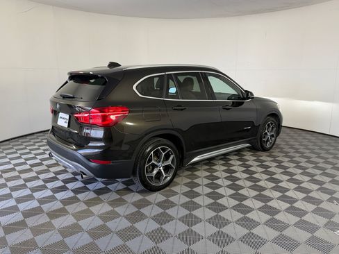 Used 2017 BMW X1 sDrive28i FWD image 9