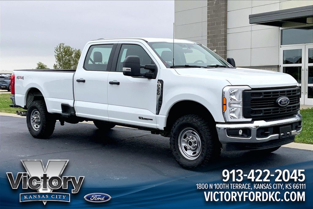 Used 2025 Ford F350 XL w/ XL Off-Road Package AWD/4WD image 1