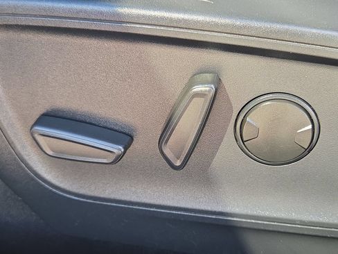 Used 2024 Ford Escape ST-Line FWD image 17