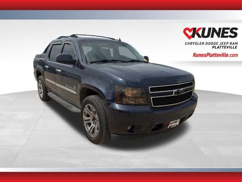 Used 2007 Chevrolet Avalanche LTZ w/ LTZ Preferred Equipment Group AWD/4WD image 1