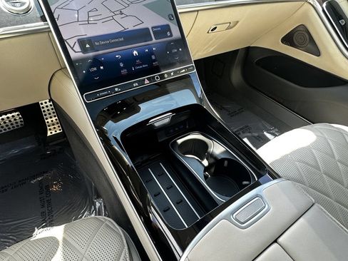 Certified 2023 Mercedes-Benz S 580 4MATIC Sedan image 32