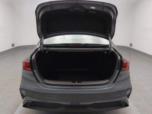 Used 2022 Kia Forte LXS image 29