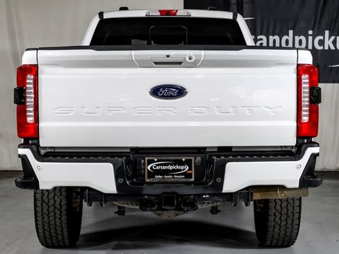 Used 2023 Ford F350 Lariat w/ Lariat Ultimate Package AWD/4WD image 9