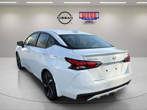 Used 2025 Nissan Versa SR w/ Trunk Package image 4