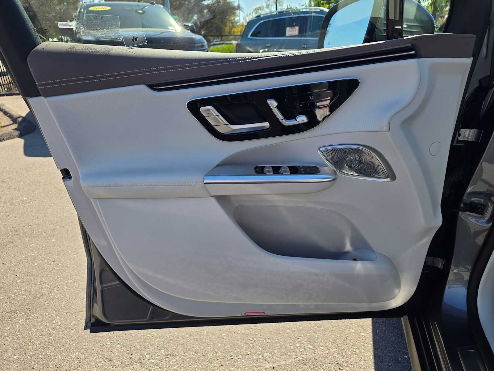 Used 2023 Mercedes-Benz EQE 350+ SUV image 19