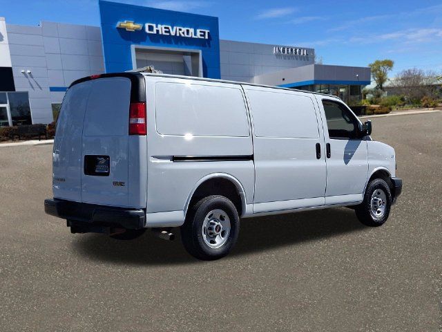 Used 2020 GMC Savana 2500 w/ Driver Convenience Package RWD image 26