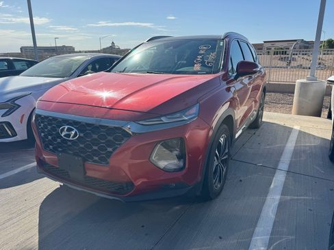 Used 2019 Hyundai Santa Fe Limited FWD image 2