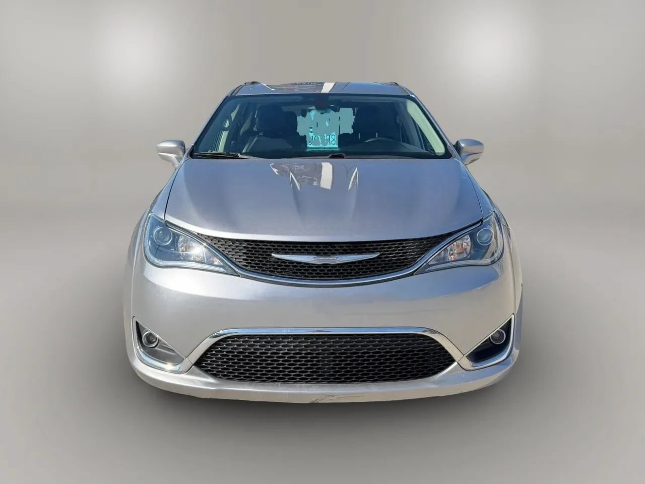 Used 2017 Chrysler Pacifica Touring-L w/ Tire & Wheel Group FWD image 2