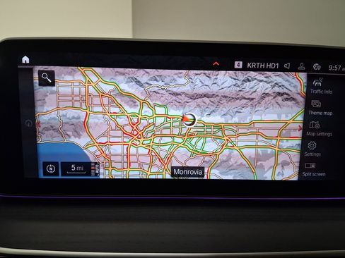 Certified 2022 BMW 540i image 28