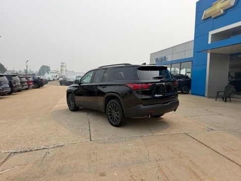 Used 2023 Chevrolet Traverse RS w/ LPO, Floor Liner Package AWD/4WD image 4