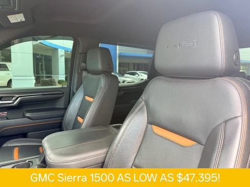Used 2024 GMC Sierra 1500 AT4 w/ Technology Package AWD/4WD image 17