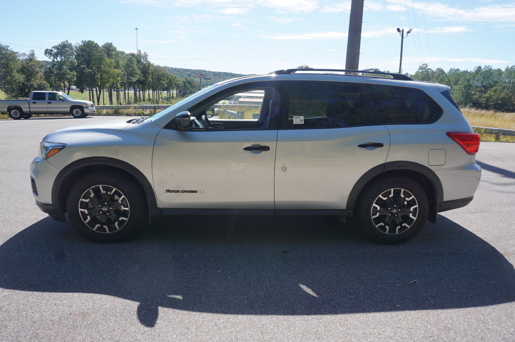 Used 2019 Nissan Pathfinder SL FWD image 22