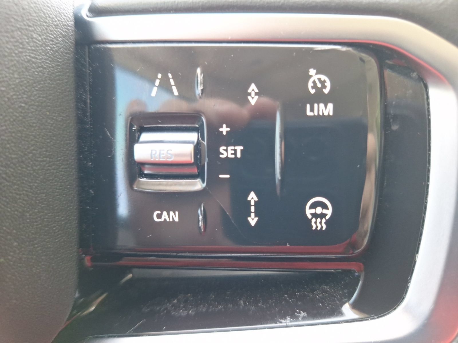 Used 2023 Land Rover Range Rover Evoque SE AWD/4WD image 20