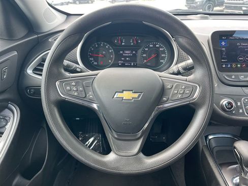 Used 2024 Chevrolet Malibu LT image 13