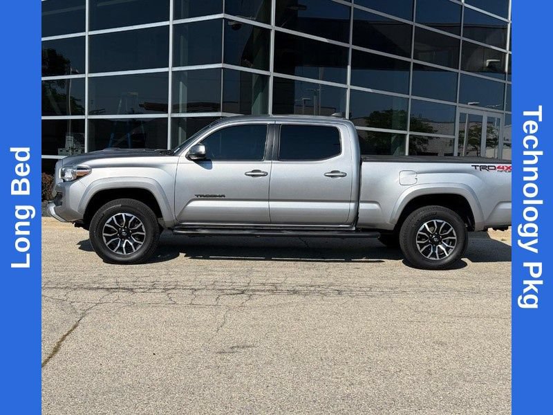 Used 2021 Toyota Tacoma TRD Sport w/ Technology Package AWD/4WD image 6