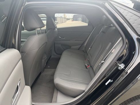 New 2026 Hyundai Elantra SEL Sport Premium FWD image 16