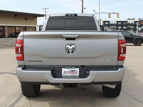 Used 2024 RAM 3500 Laramie AWD/4WD image 10