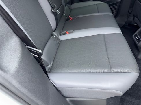 Used 2025 Volkswagen ID.4 Pro S image 52