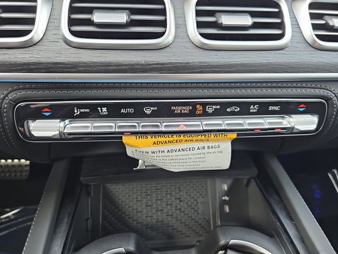 New 2026 Mercedes-Benz GLE 63 AMG S image 22