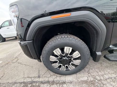 New 2026 GMC Sierra 2500 Denali w/ Denali Reserve Package image 10