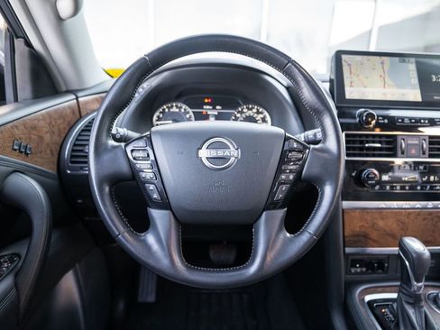 Used 2021 Nissan Armada SL w/ Captain's Chairs Package image 18