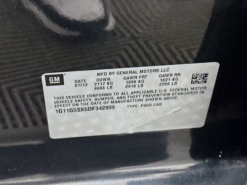 Used 2013 Chevrolet Malibu LT FWD image 12