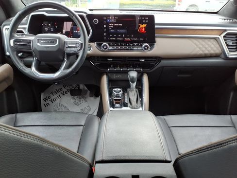 Used 2023 GMC Canyon Denali AWD/4WD image 11