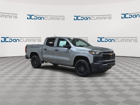New 2026 Chevrolet Colorado W/T AWD/4WD image 2