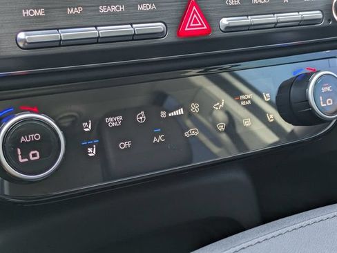 Used 2026 Hyundai Palisade SEL Premium FWD image 31