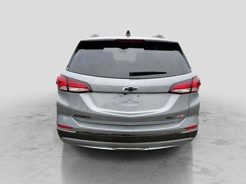 Used 2023 Chevrolet Equinox RS w/ LPO, Floor Liner Package AWD/4WD image 5