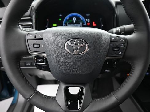 Used 2026 Toyota Camry LE image 21