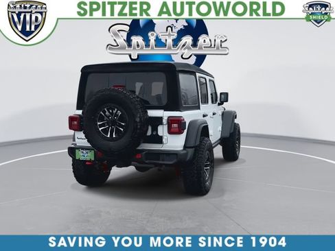 Used 2024 Jeep Wrangler Unlimited Rubicon w/ XTREMEE 35" Tire Package AWD/4WD image 9