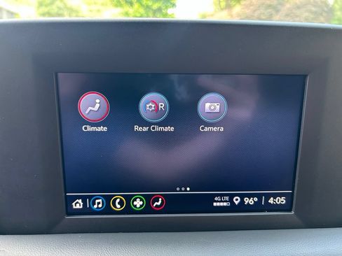Used 2024 Chevrolet Tahoe LS RWD image 30
