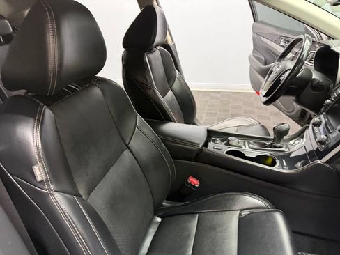 Used 2021 Nissan Maxima 3.5 SV w/ Floor Mat Group FWD image 50
