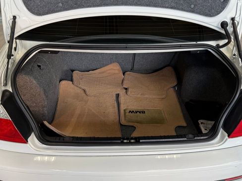 Used 2004 BMW 325Ci Coupe image 12