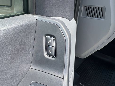 Used 2024 Ford F350 XLT AWD/4WD image 22
