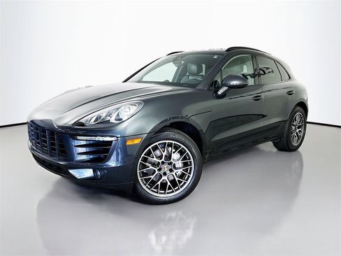 Used 2017 Porsche Macan S image 3